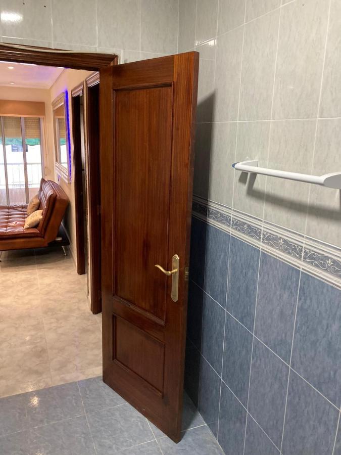 バレンシアApartamento A 100 Metros De La Playa Malvarrosaアパートメント エクステリア 写真
